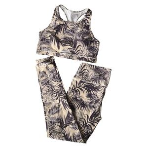 Mono B Yoga Duo Women’s Cream Plum Purple Leaf Palm Fronds Size L
